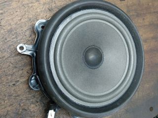 bontott AUDI A4 B7 Bal hátsó Hangszóró