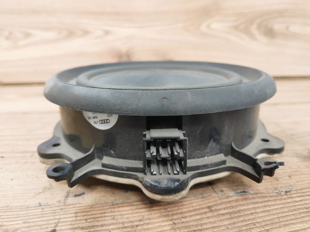 bontott AUDI A4 B7 Bal hátsó Hangszóró