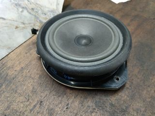 bontott AUDI A4 B7 Bal hátsó Hangszóró