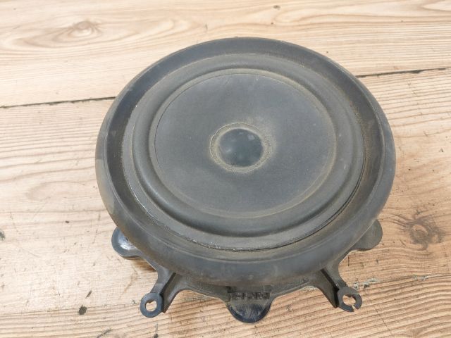 bontott AUDI A4 B7 Bal hátsó Hangszóró