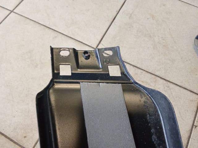 bontott AUDI A4 B7 Bal hátsó Hátsó Ajtókeret Burkolat