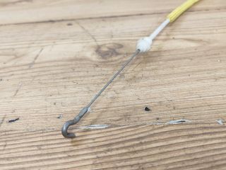 bontott AUDI A4 B7 Bal hátsó Kilincs Bowden