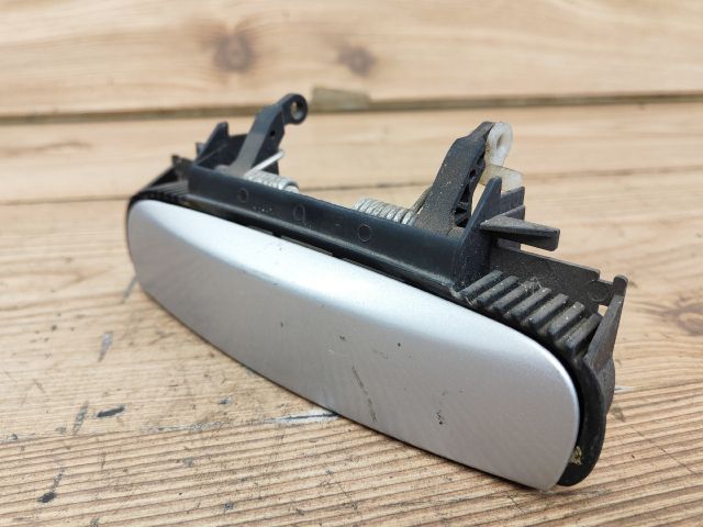 bontott AUDI A4 B7 Bal hátsó Külső Kilincs