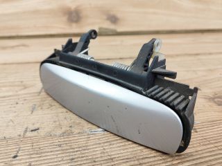 bontott AUDI A4 B7 Bal hátsó Külső Kilincs