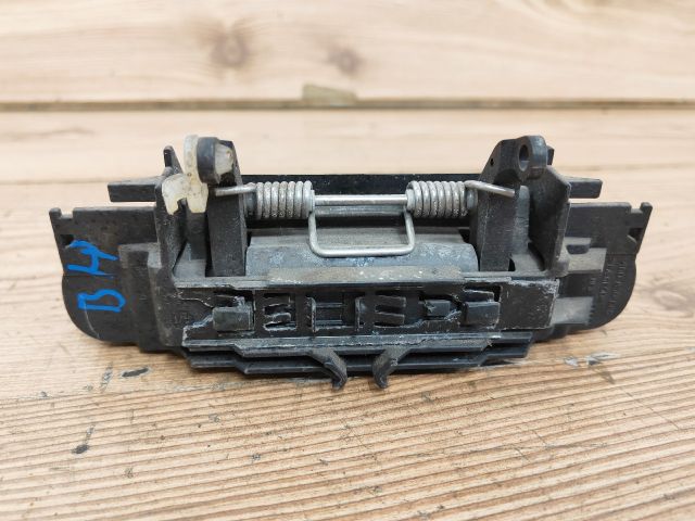 bontott AUDI A4 B7 Bal hátsó Külső Kilincs