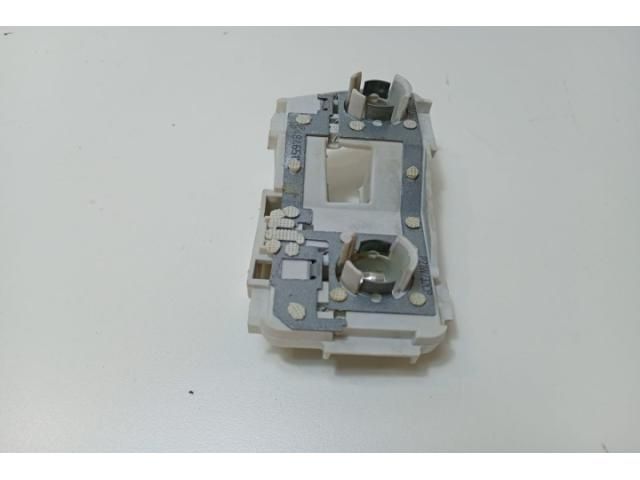 bontott AUDI A4 B7 Bal Hátsó Lámpa Foglalat