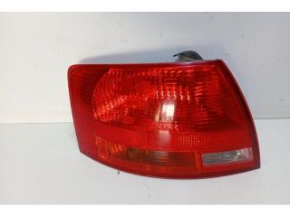 bontott AUDI A4 B7 Bal Hátsó Lámpa