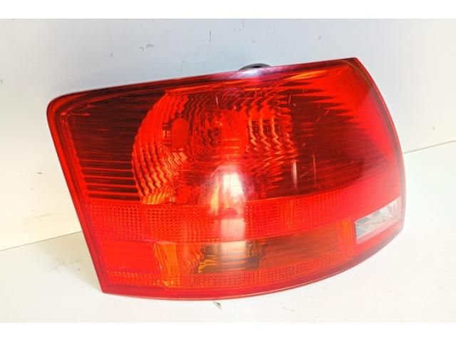 bontott AUDI A4 B7 Bal Hátsó Lámpa