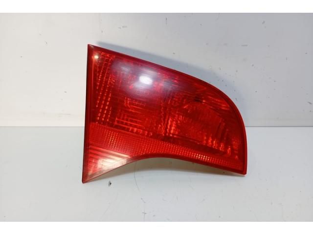 bontott AUDI A4 B7 Bal Hátsó Lámpa