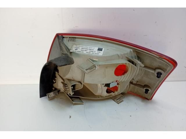 bontott AUDI A4 B7 Bal Hátsó Lámpa