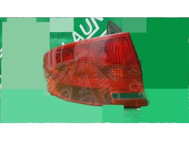 bontott AUDI A4 B7 Bal Hátsó Lámpa