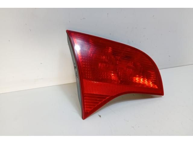 bontott AUDI A4 B7 Bal Hátsó Lámpa