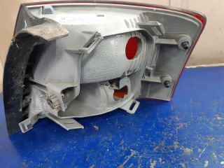 bontott AUDI A4 B7 Bal hátsó Lámpabúra