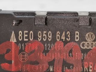 bontott AUDI A4 B7 Bal hátsó Oldal Ütközés Érzékelő