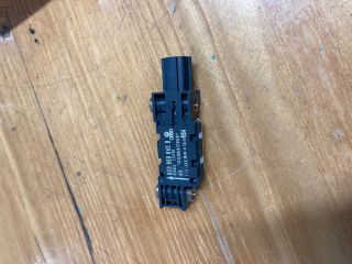 bontott AUDI A4 B7 Bal hátsó Oldal Ütközés Érzékelő