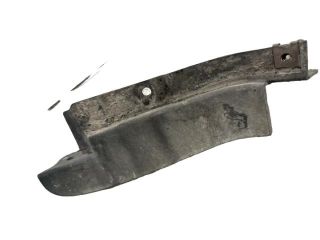 bontott AUDI A4 B7 Bal hátsó Sárvédő Gumi