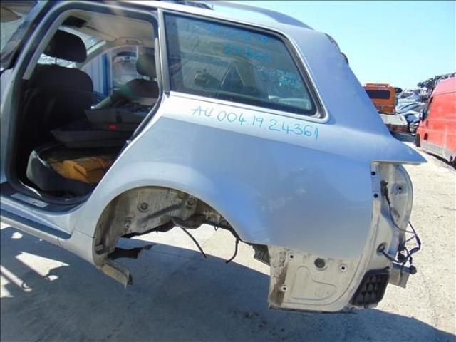 bontott AUDI A4 B7 Bal hátsó Sárvédő