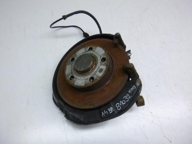 bontott AUDI A4 B7 Bal hátsó Tengelycsonk