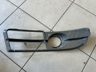 bontott AUDI A4 B7 Bal Ködlámpa Rács