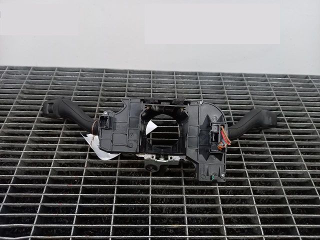 bontott AUDI A4 B7 Bal Kormánykapcsoló Irányjelző