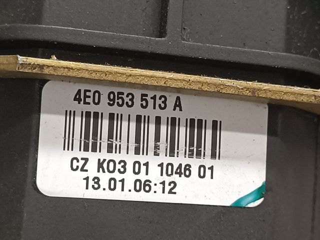 bontott AUDI A4 B7 Bal Kormánykapcsoló Irányjelző