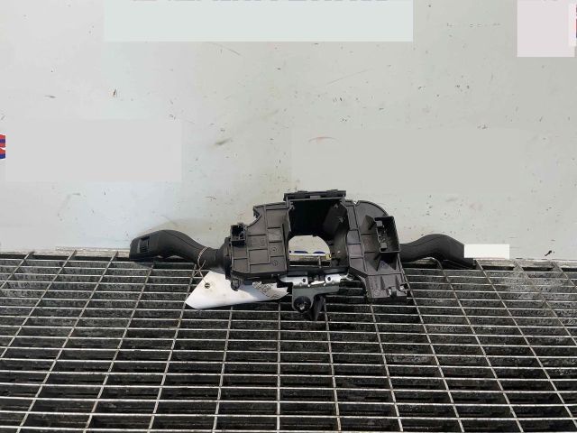 bontott AUDI A4 B7 Bal Kormánykapcsoló Irányjelző