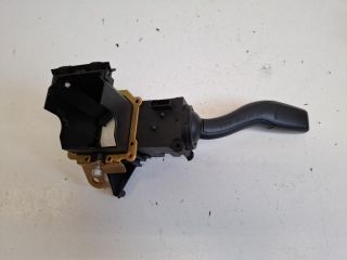 bontott AUDI A4 B7 Bal Kormánykapcsoló Irányjelző