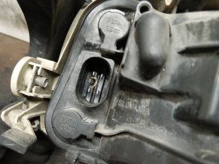 bontott AUDI A4 B7 Bal Külső Hátsó Lámpa