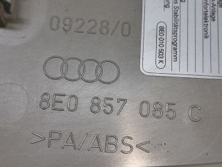 bontott AUDI A4 B7 Bal Műszerfal Oldalkárpit