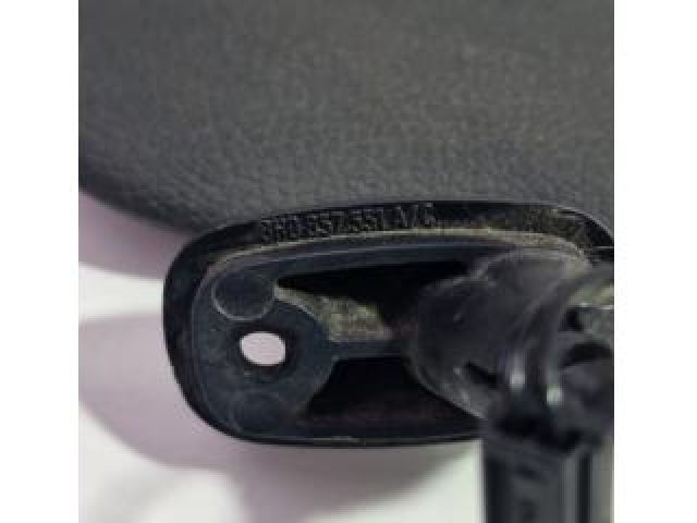 bontott AUDI A4 B7 Bal Napellenző