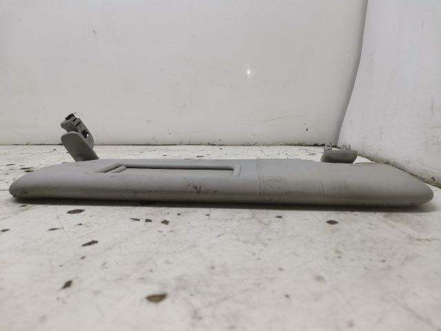 bontott AUDI A4 B7 Bal Napellenző