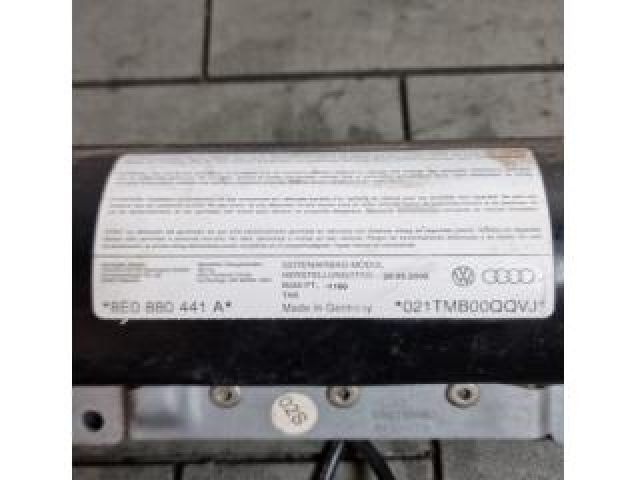 bontott AUDI A4 B7 Bal Oldallégzsák