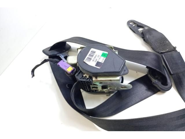 bontott AUDI A4 B7 Bal Övfeszítő Biztonsági Öv