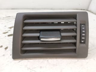 bontott AUDI A4 B7 Bal Szellőző