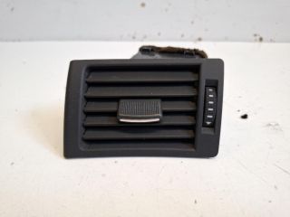 bontott AUDI A4 B7 Bal Szellőző