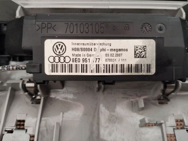 bontott AUDI A4 B7 Belső Világítás Tetőablak Vezérlővel