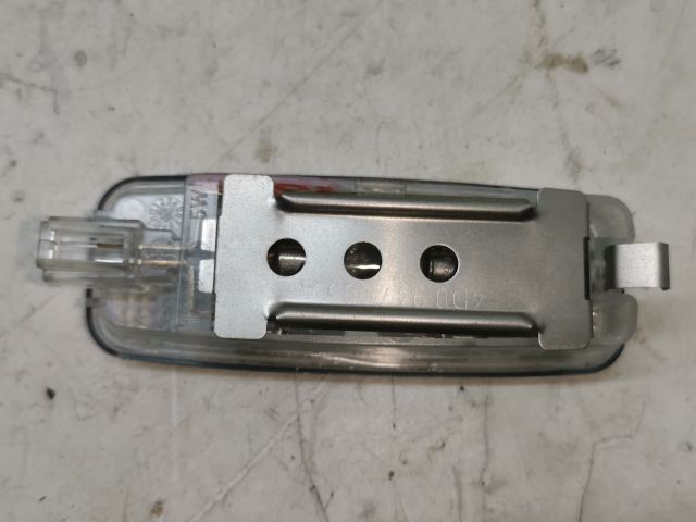 bontott AUDI A4 B7 Beltér Világítás Első