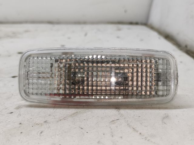 bontott AUDI A4 B7 Beltér Világítás Első