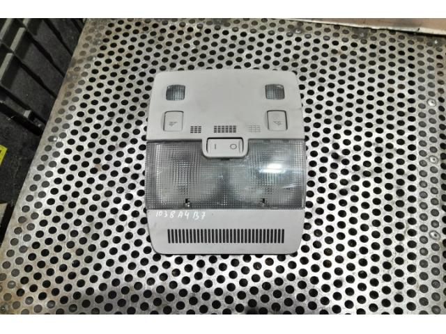 bontott AUDI A4 B7 Beltér Világítás Első