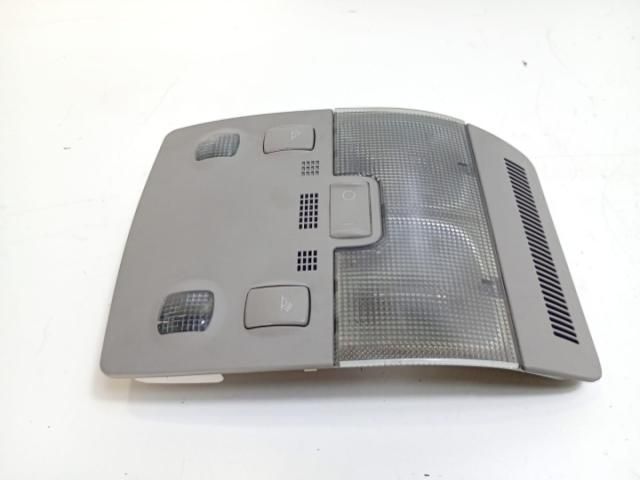 bontott AUDI A4 B7 Beltér Világítás Első