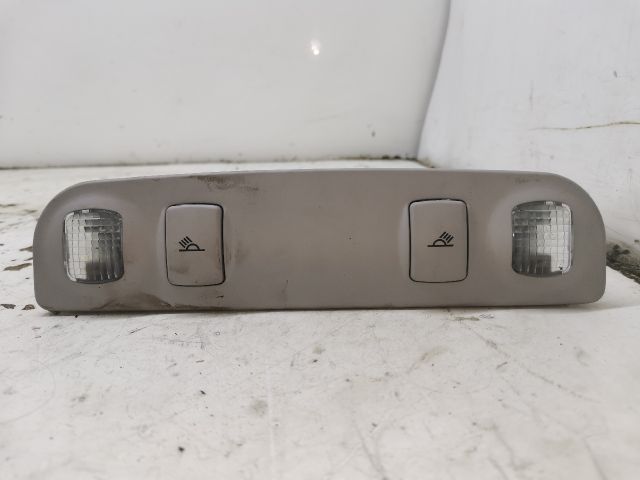 bontott AUDI A4 B7 Beltér Világítás Hátsó