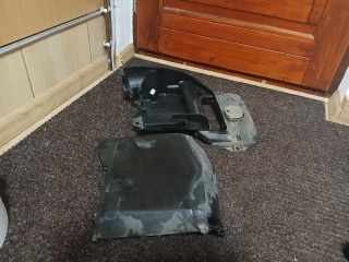 bontott AUDI A4 B7 Biztosítéktábla Doboz