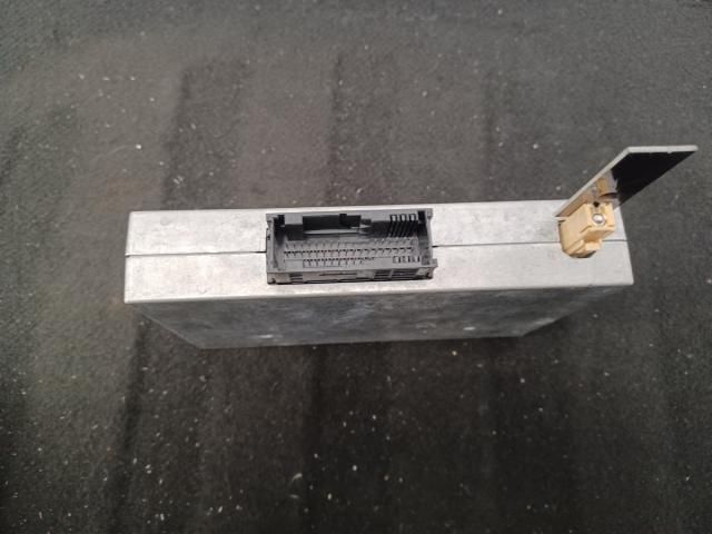 bontott AUDI A4 B7 Bluetooth Elektronika