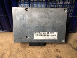 bontott AUDI A4 B7 Bluetooth Elektronika