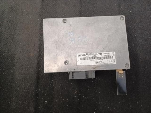 bontott AUDI A4 B7 Bluetooth Elektronika