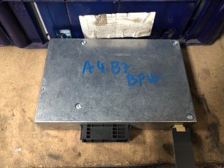 bontott AUDI A4 B7 Bluetooth Elektronika