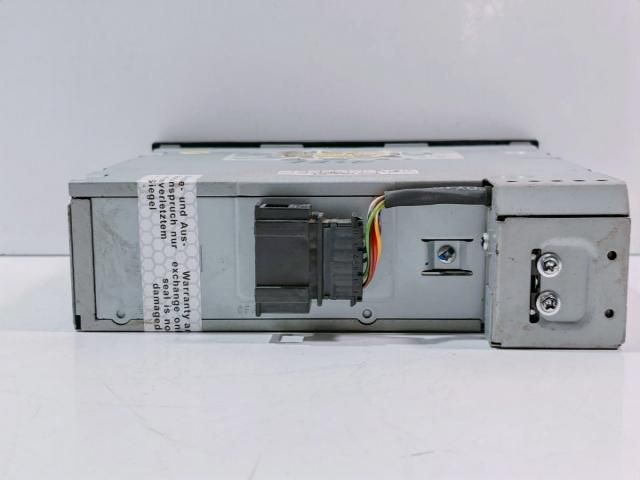 bontott AUDI A4 B7 CD / DVD Tár