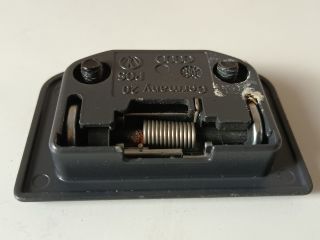 bontott AUDI A4 B7 Csomagrögzítő