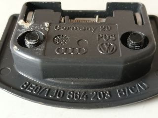 bontott AUDI A4 B7 Csomagrögzítő