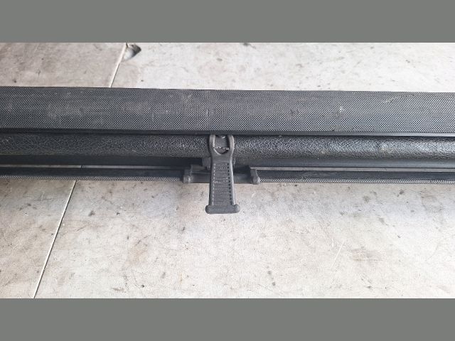 bontott AUDI A4 B7 Csomagtér Háló